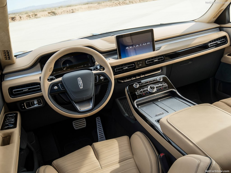 Illustration for article titled The Lincoln Aviator Concept Proves Once Again that Lincoln Knows Exactly What They Are Doing
